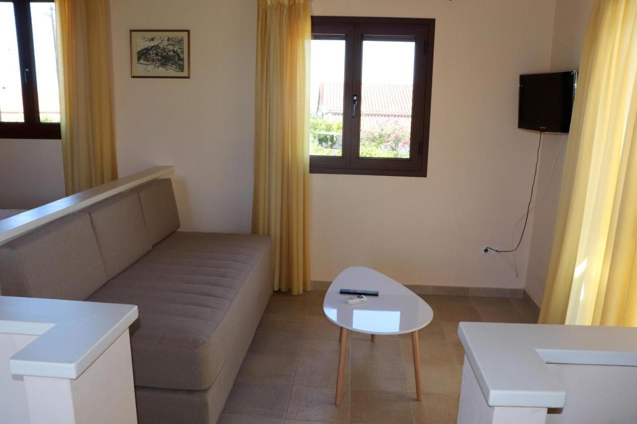 Takis Bizos House 1 Villa Koroni  Exterior photo